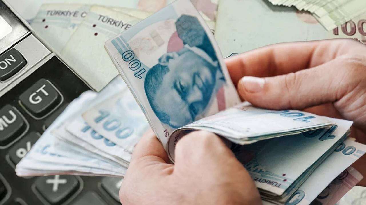 SGK Başuzmanı İsa Karakaş şartları tek tek açıkladı: Yaş beklemeden emekli olacaklar! 6